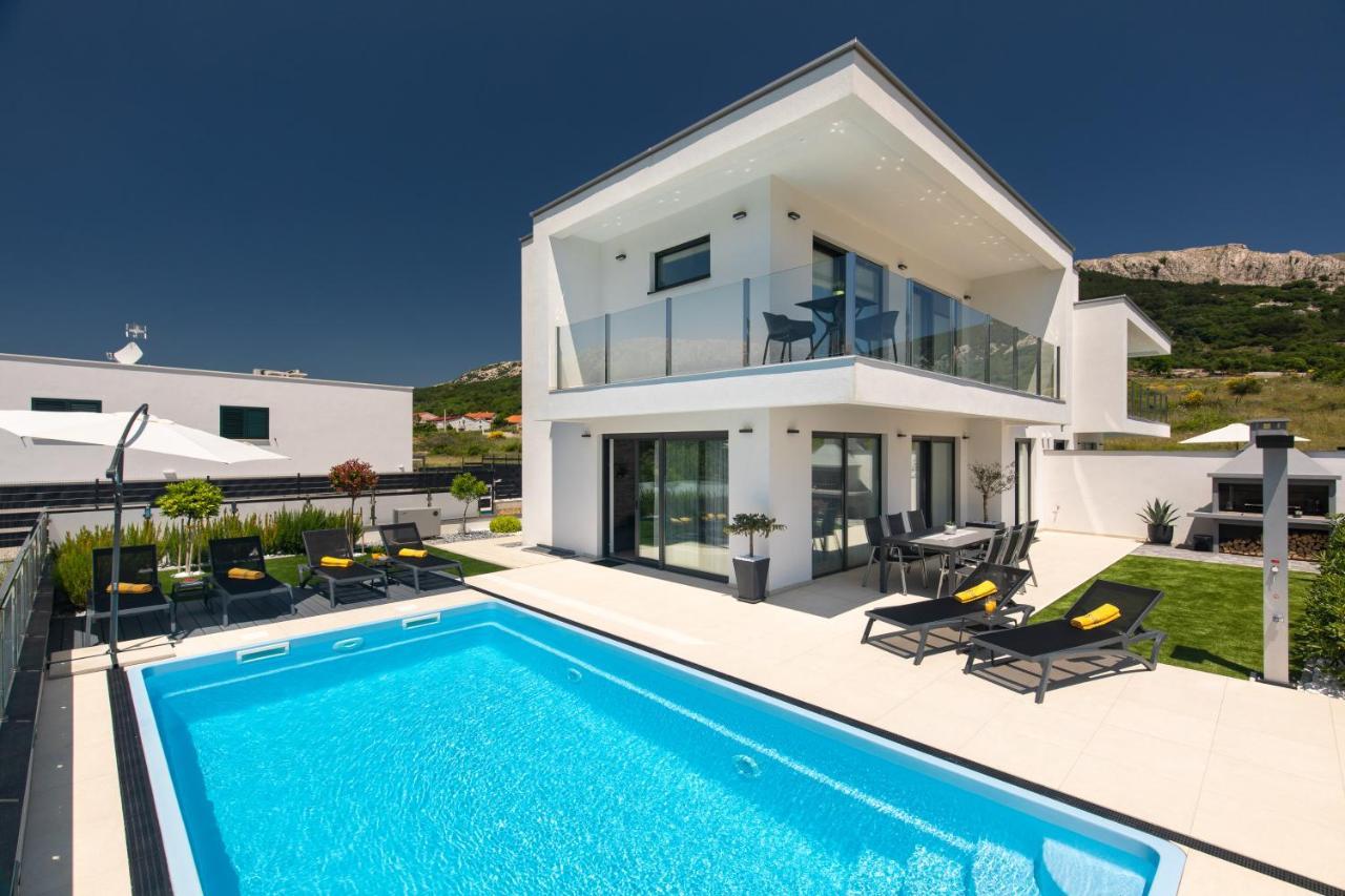 Villa Supernus With Heated Pool Baska  Exterior photo